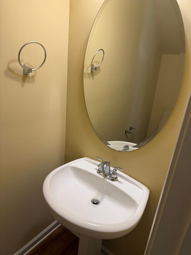 Foto del edificio - Stunning 3-bedroom, 2.5-bathroom home in Cary