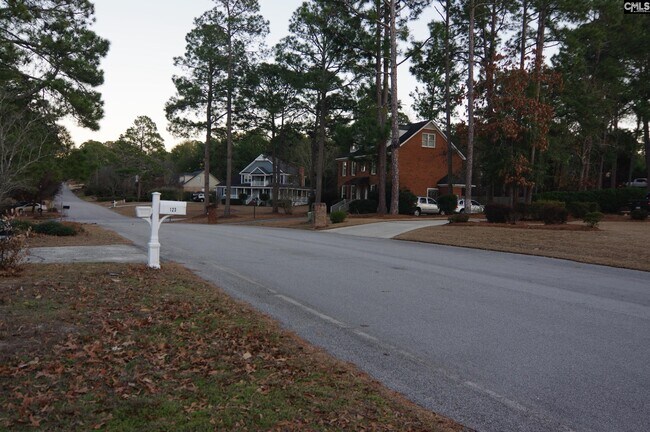 Foto del edificio - 123 Valley Springs Rd