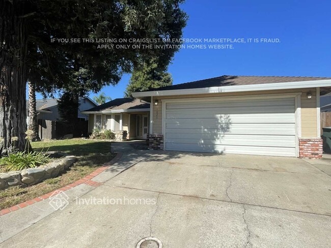 Building Photo - 1025 Old Mill Cir