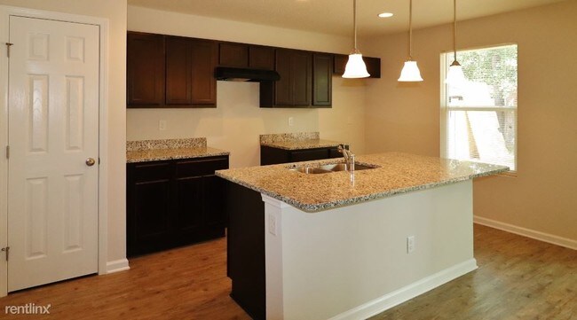 Foto del edificio - 3 br, 2 bath House - 9454 Kentucky St