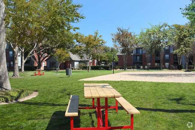 Patio - Clarewood Apartments