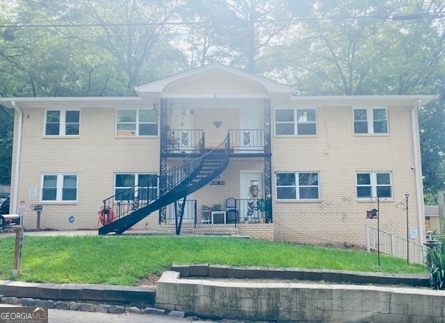 Primary Photo - 989 Cleveland Ave