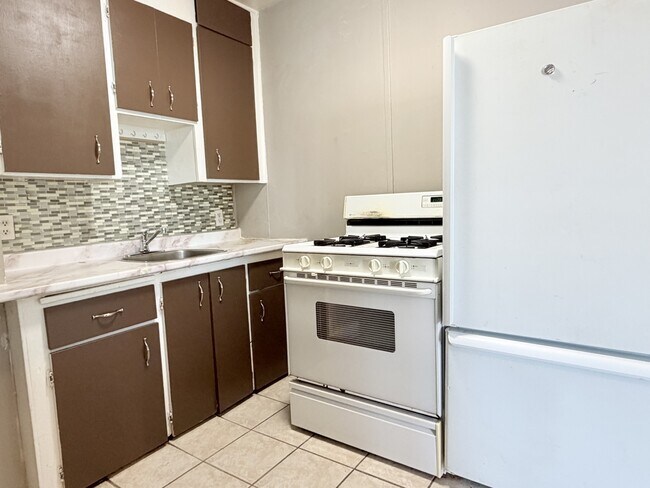 Photo du bâtiment - 904 Pierre Ave