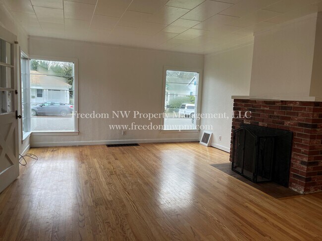 Foto del edificio - 520 Bates St SE