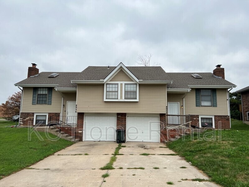 8924 Armstrong Ave, Kansas City, KS 66112 Condo for Rent in Kansas