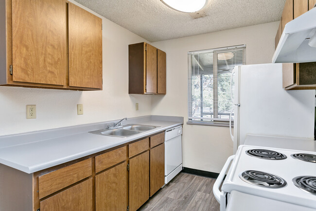 Kitchen - Boulder Creek