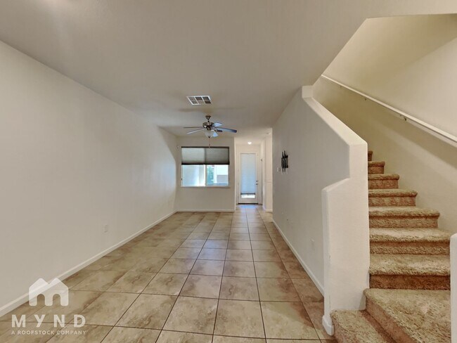 Foto del edificio - 2988 Silver River Ln