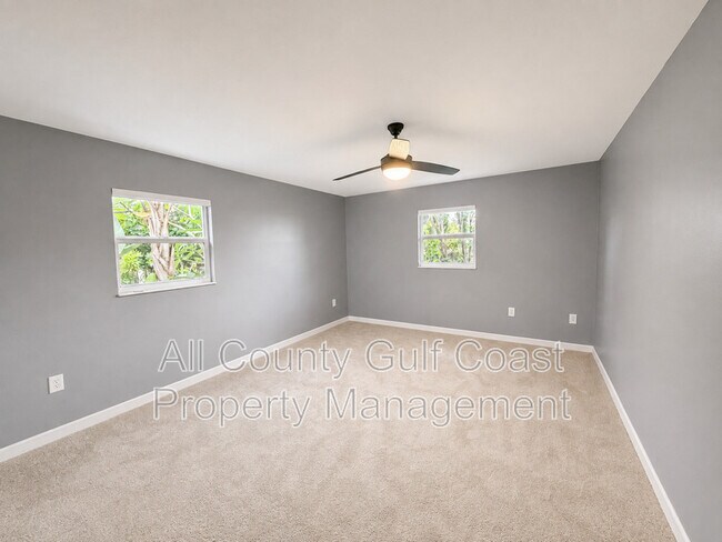 Building Photo - 309 Degas Dr