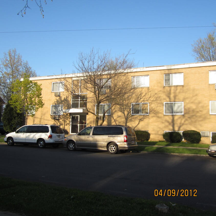 Foto del edificio - 1691 Robinwood Ave