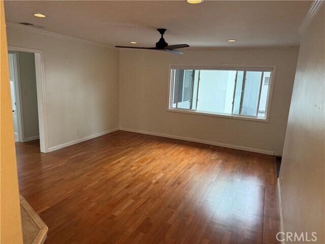 Foto del edificio - 309 Marine Ave
