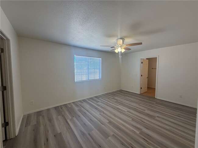Building Photo - 3680 N Rainbow Dr