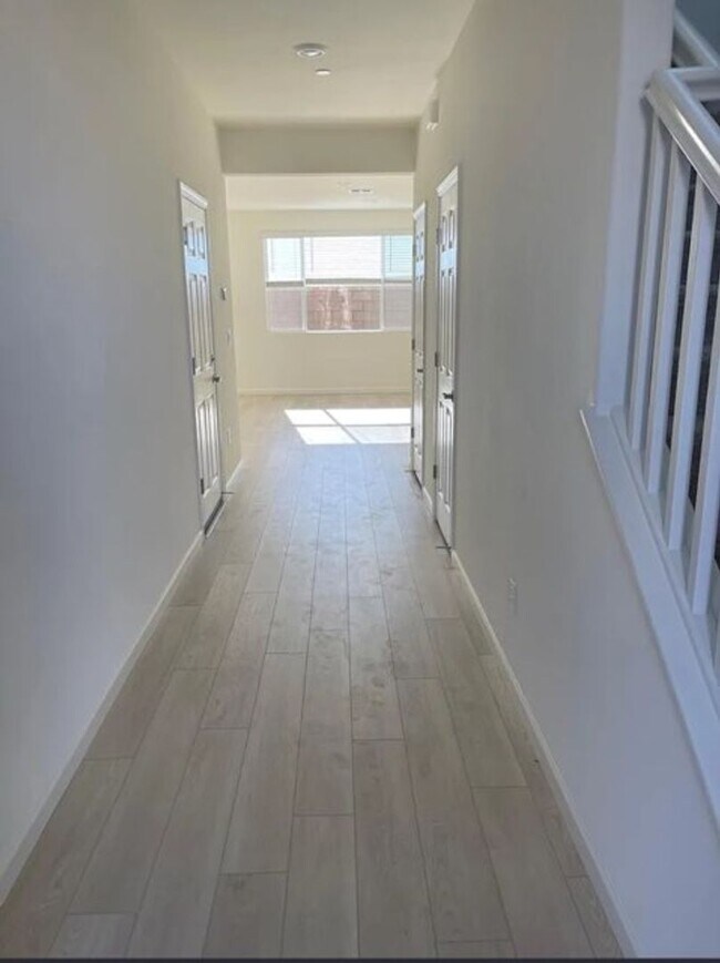 Foto del edificio - **COMING SOON!!** STUNNING 4-BEDROOM HOME ...