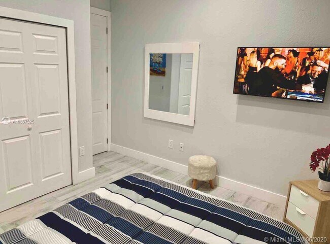 Foto del edificio - 18245 NW 89th Ave
