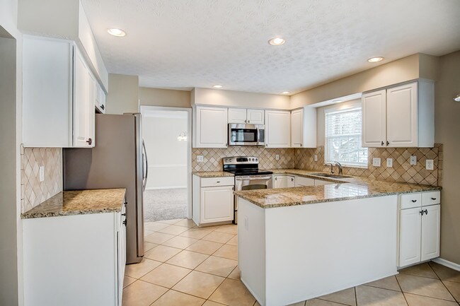 Building Photo - Gorgeous 4 Bedroom Home in Dublin