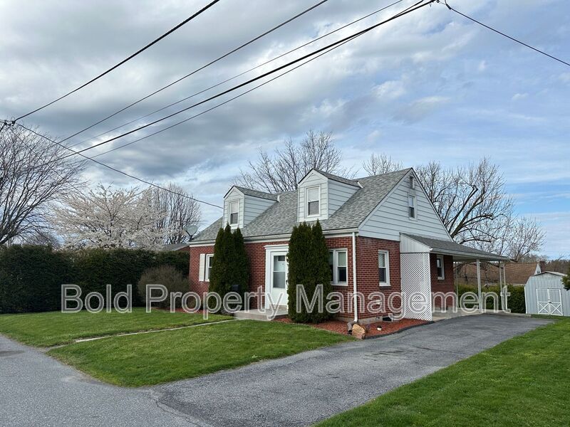 Primary Photo - 706 S 1st Ave