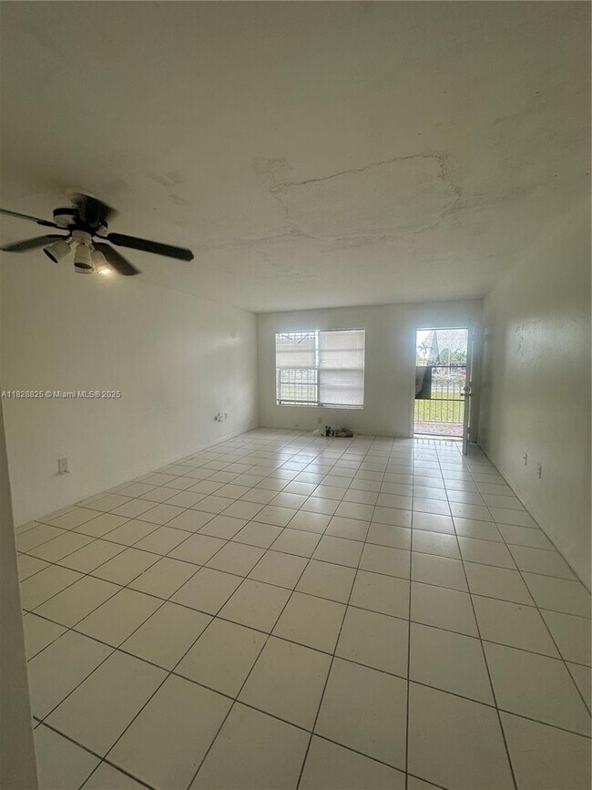 Building Photo - 251 NW 177th St