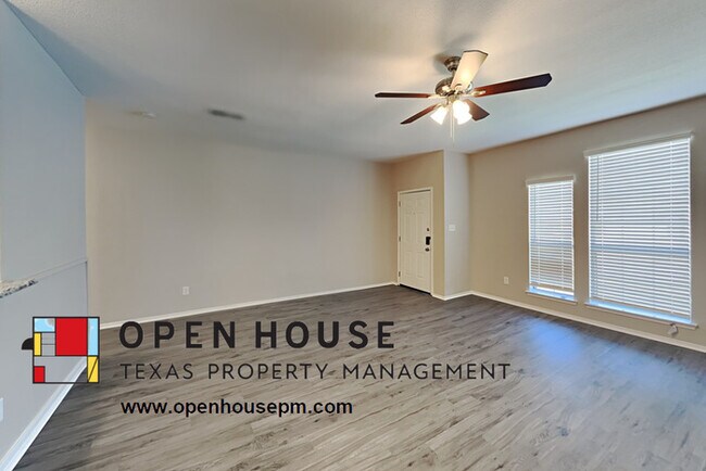 Foto del edificio - 3704 Cattlebaron Dr, Fort Worth
