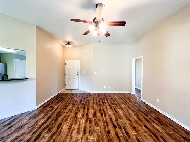 Foto del edificio - Available NOW! Located at Morgans Point Re...