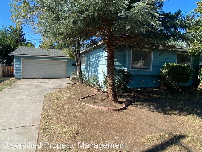 Foto del edificio - 4 br, 2 bath House - 7585 Essex Way