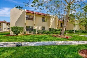Building Photo - 2050 Oleander Blvd