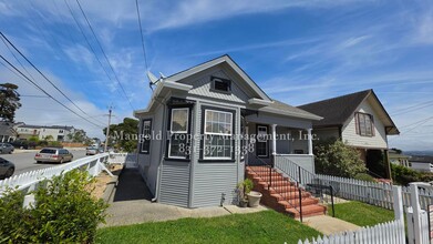 Building Photo - 898 Hellam St