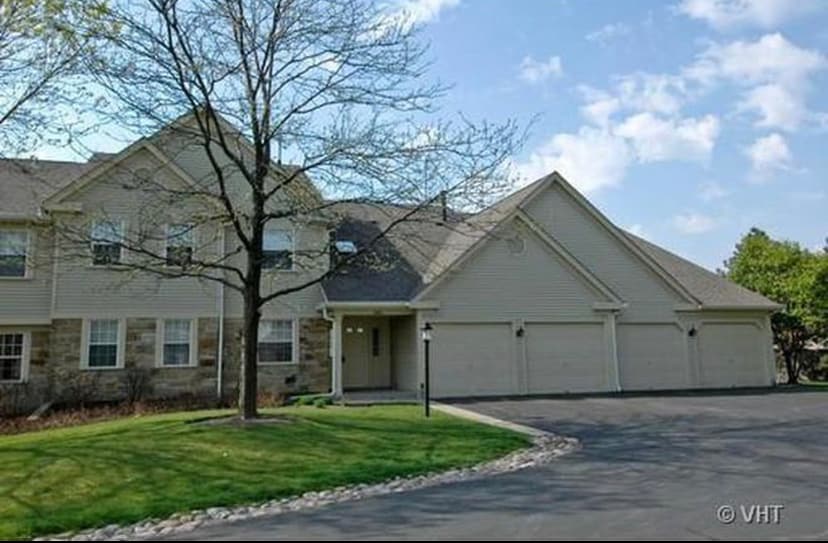 2403 Mallow Ct Unit Z2, Schaumburg, IL 60194 Condo for Rent in