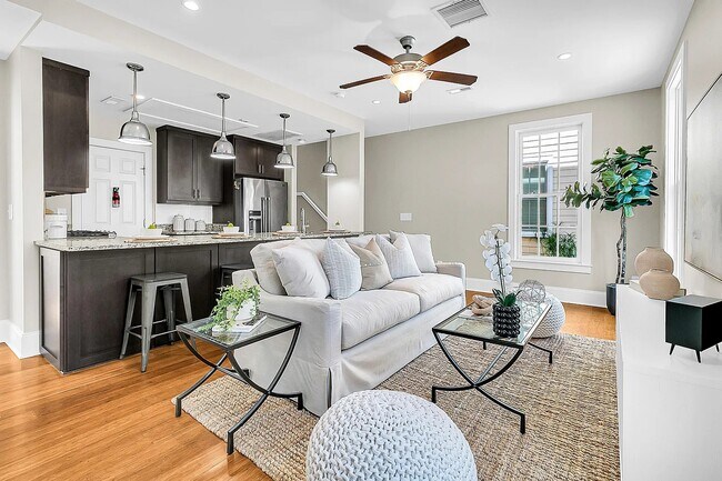 Foto del edificio - 58 Dereef Ct