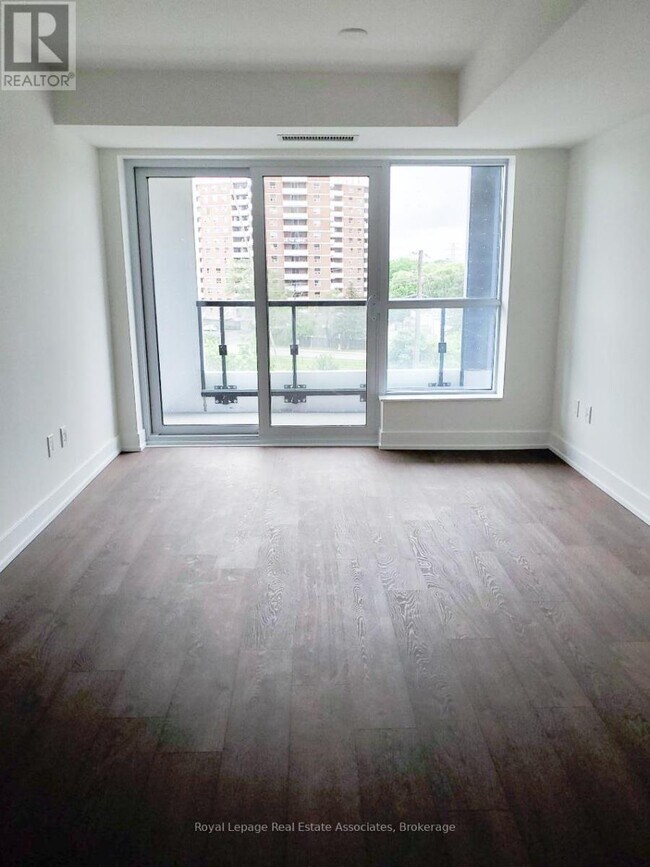 Building Photo - 5 Mabelle Ave