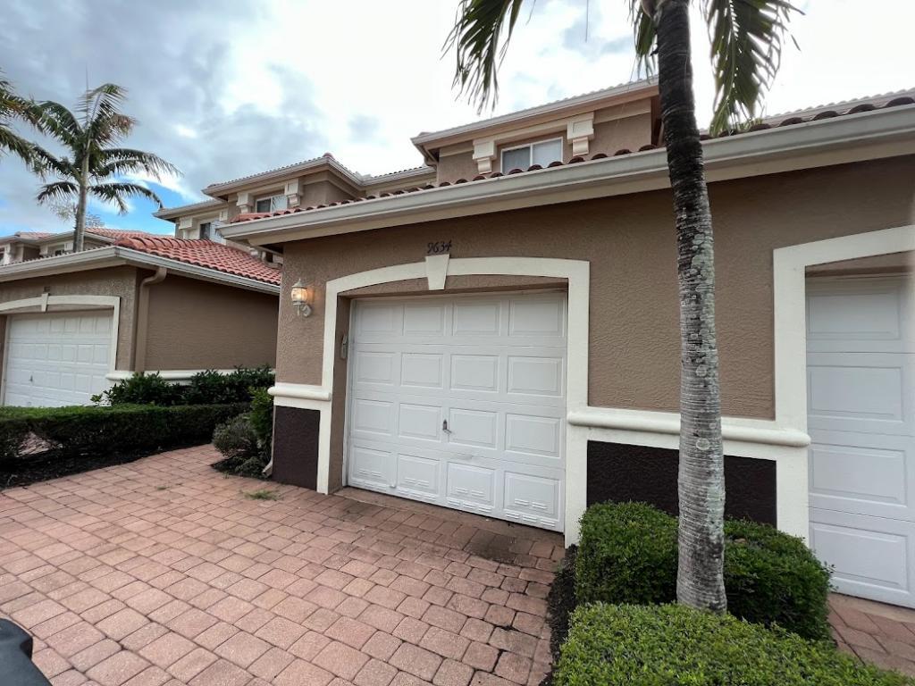 9634 Roundstone Cir Townhouse for Rent in Fort Myers, FL