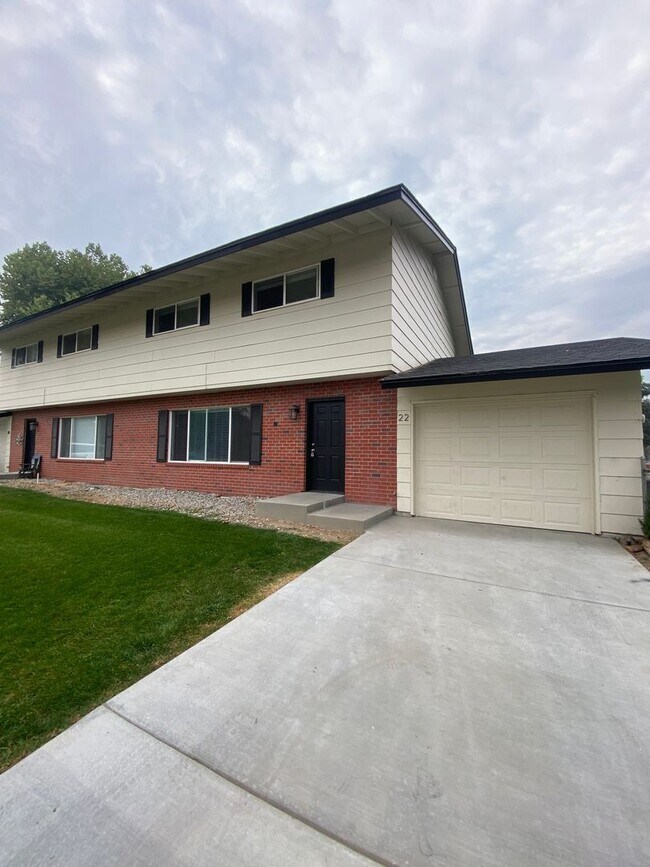 Foto del edificio - 20/22 Poplar Ave.