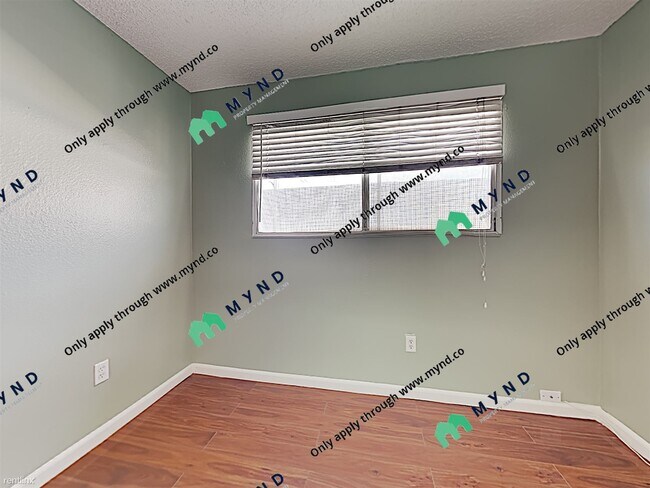 Building Photo - 3 br, 1.5 bath House - 343 Smithridge Park