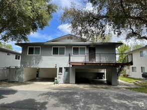 Building Photo - 2276 Segundo Ct
