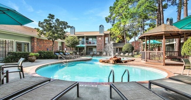 Building Photo - Westmount at London Park Apartments