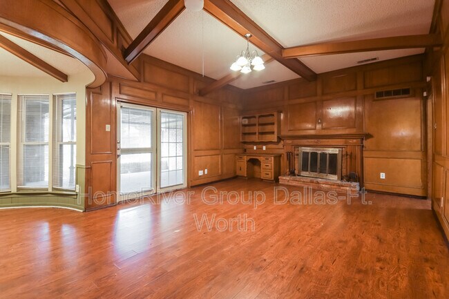 Foto del edificio - 4331 Cinnabar Dr