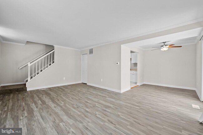 Foto del edificio - 9786 Whiskey Run