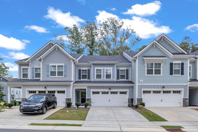 Building Photo - 1603 Brussels Dr