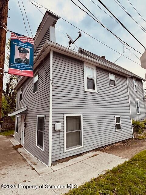 Building Photo - 200 Dunmore St