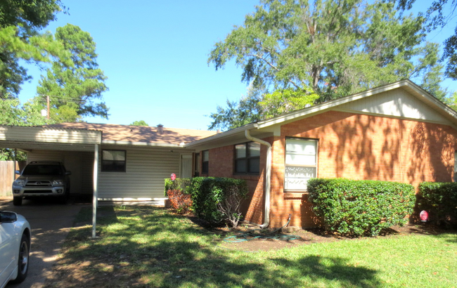 Building Photo - 3738 Claiborne Ave