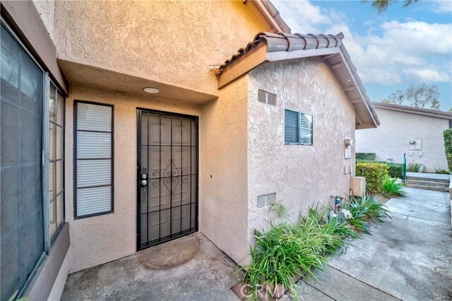 Foto del edificio - 2410 Plaza De Vista