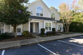 Building Photo - 6211 Wrightsville Ave