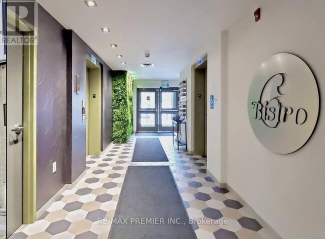 Photo du bâtiment - 5 Chef Ln