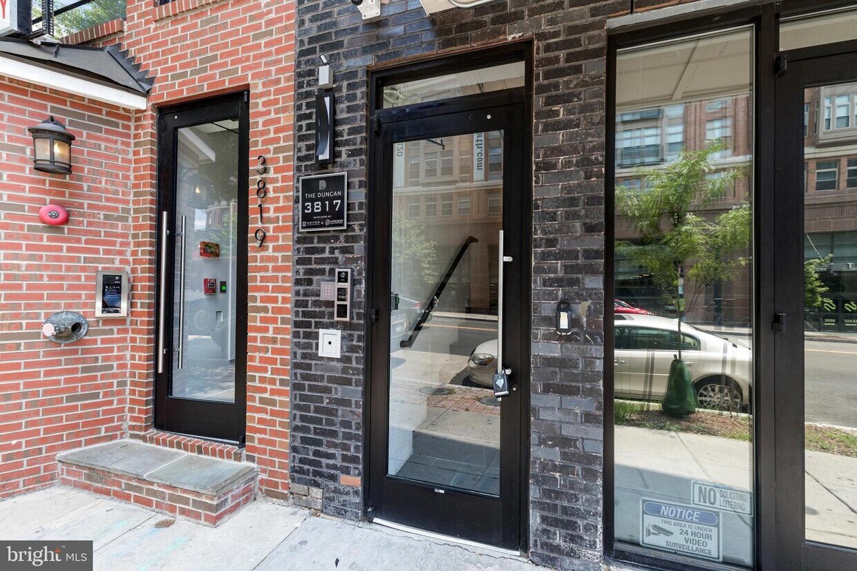 Foto principal - 3817 Georgia Ave NW
