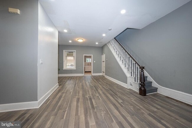 Foto del edificio - 4517 Ritchie St