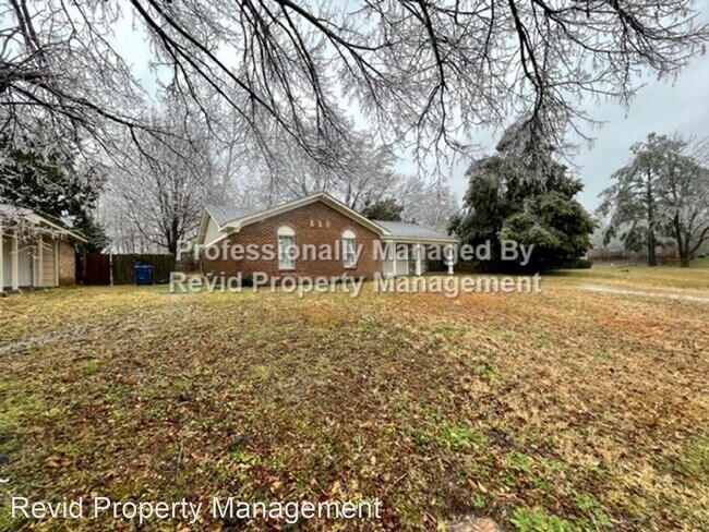 Building Photo - 3 br, 1 bath House - 5666 Chickasaw