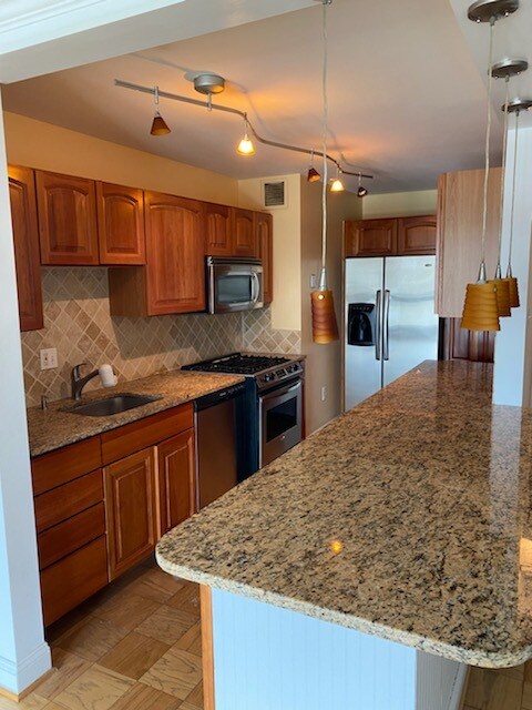 Foto del edificio - 1280 21st St NW