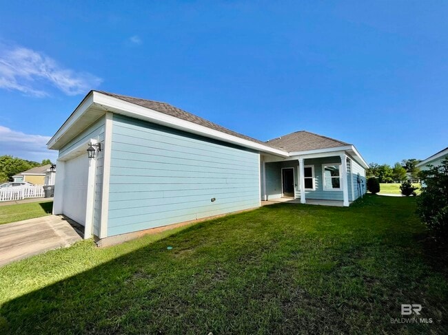 Building Photo - 324 Majestic Beauty Ave