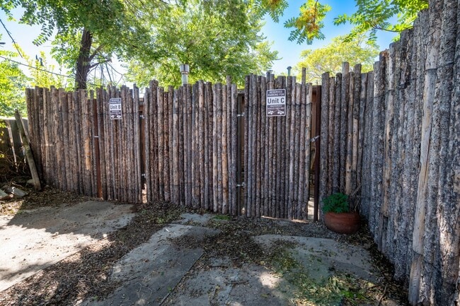 Foto del edificio - Quaint Studio in Prime Location