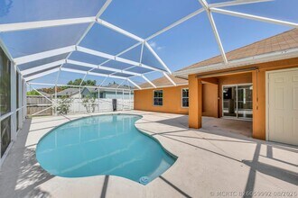 Building Photo - 5075 NW Egret Ave