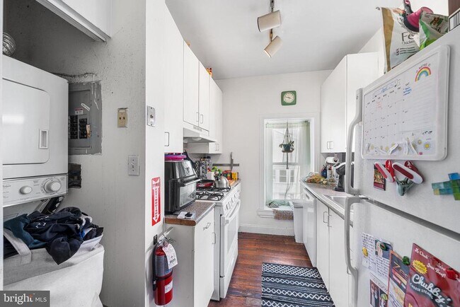 Foto del edificio - 3848 Terrace St