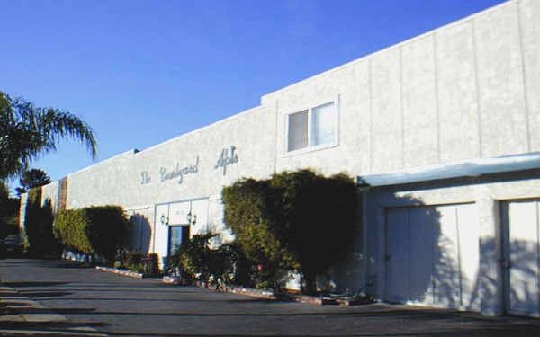 Building Photo - The Courtyard Apartments